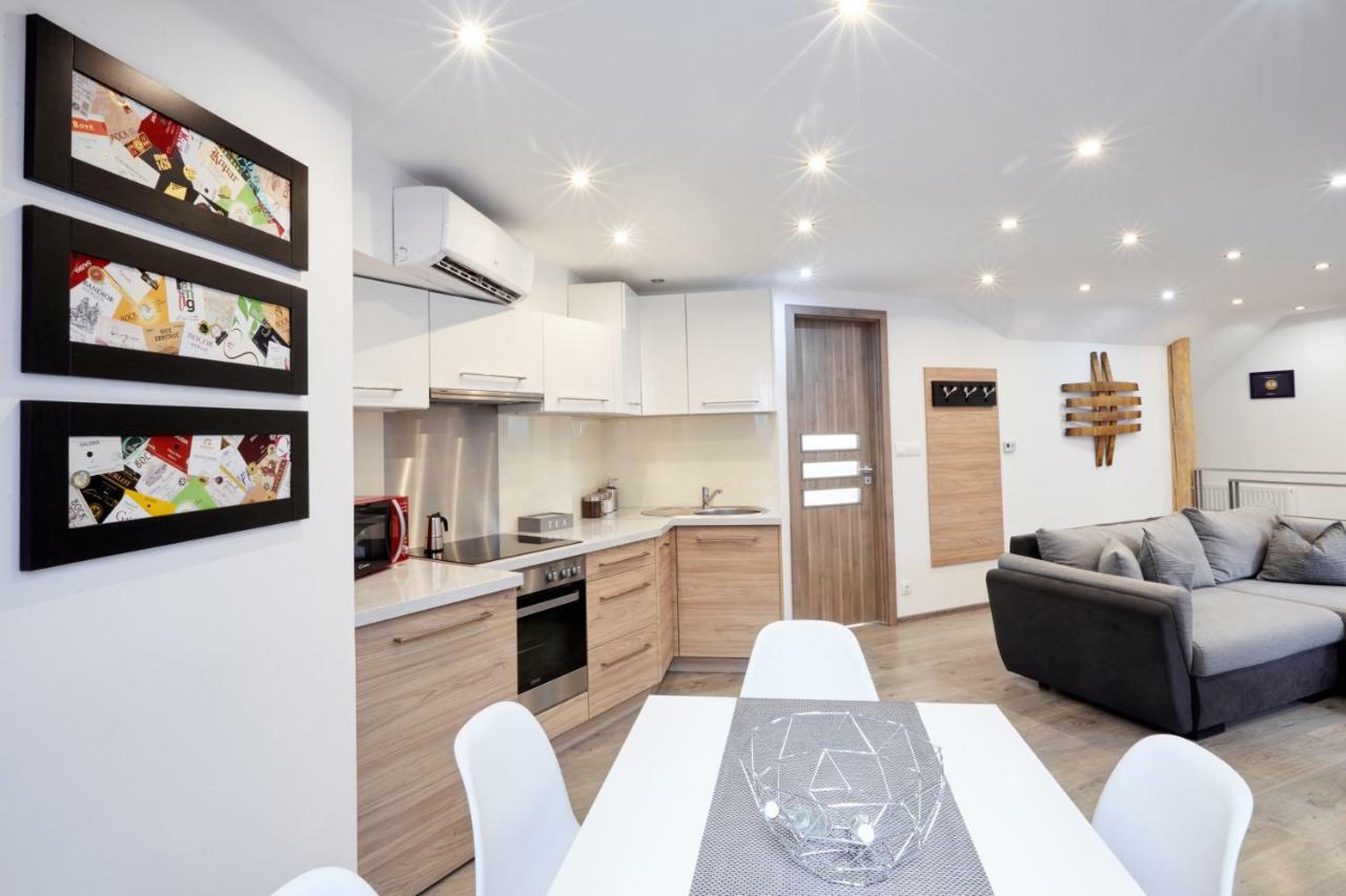 Főtér Apartman Villány Extérieur photo